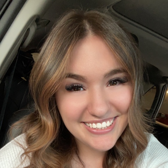 Meet your Posher, Anna - Picture 1 of 1